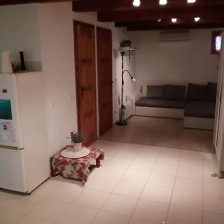 Pecsely Apartman Room photo