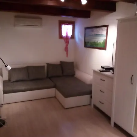 Pecsely Apartman Room photo