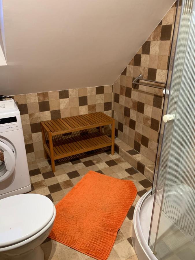 Pecsely Apartman Pécsely